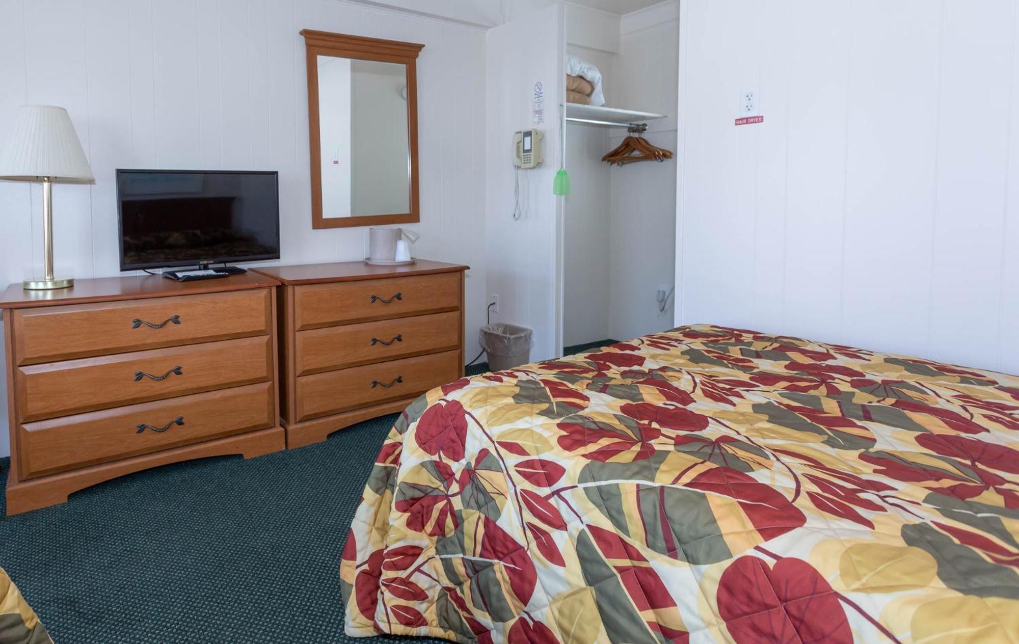 Motel Fish Tales Boardwalk Inn & Ocean Mecca Motel 3*