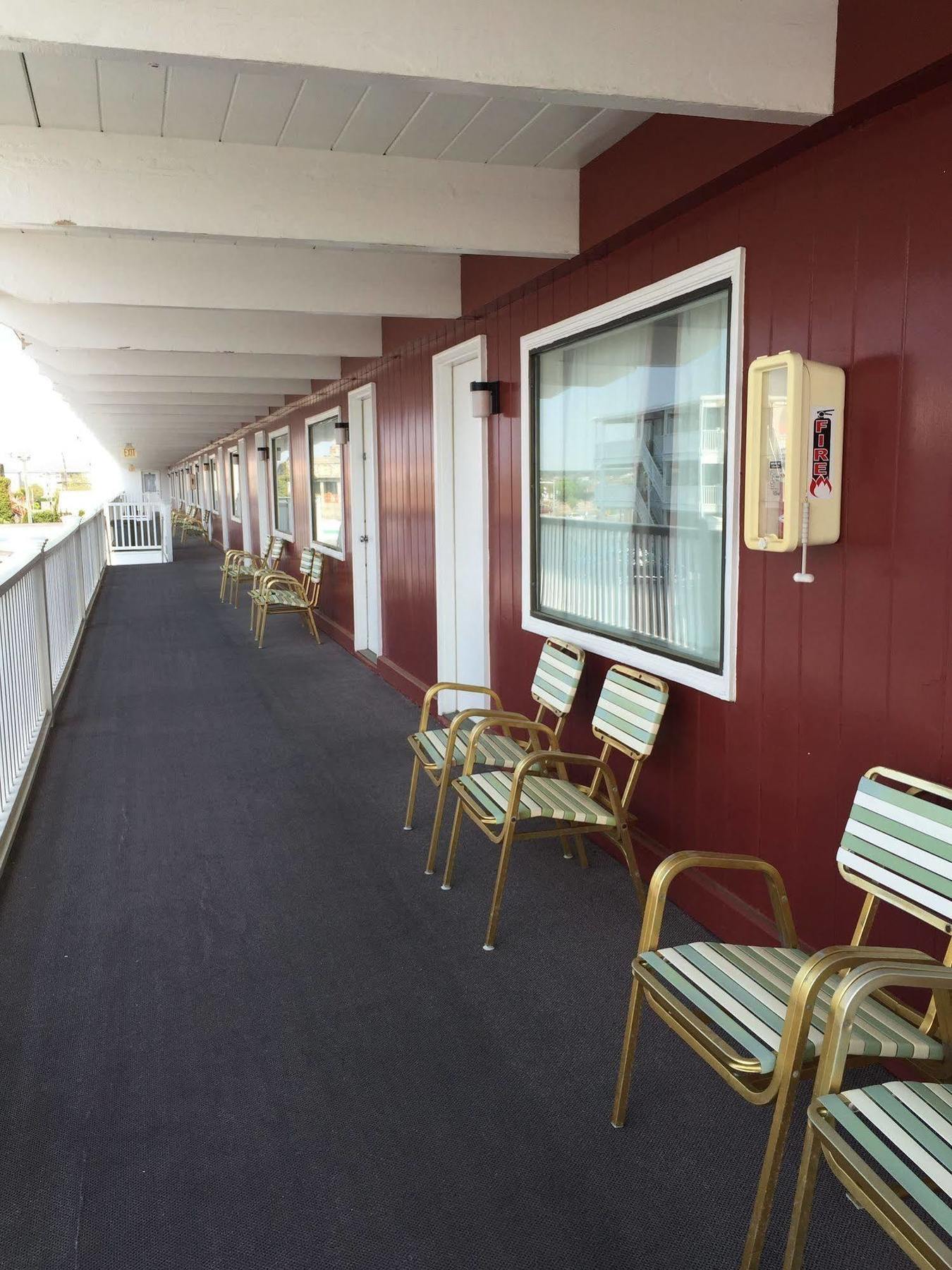 Fish Tales Boardwalk Inn & Ocean Mecca Motel 3* Ocean City